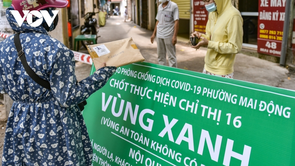 Hanoi remains at high risk of COVID-19 community infection